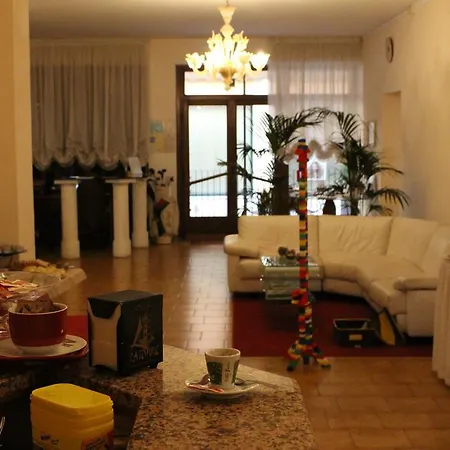 Vienna Hotel