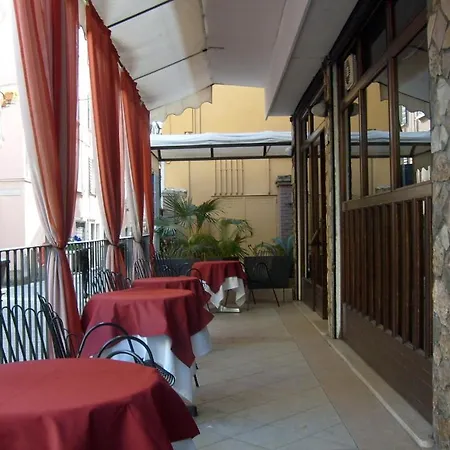 Hotel Vienna 3*